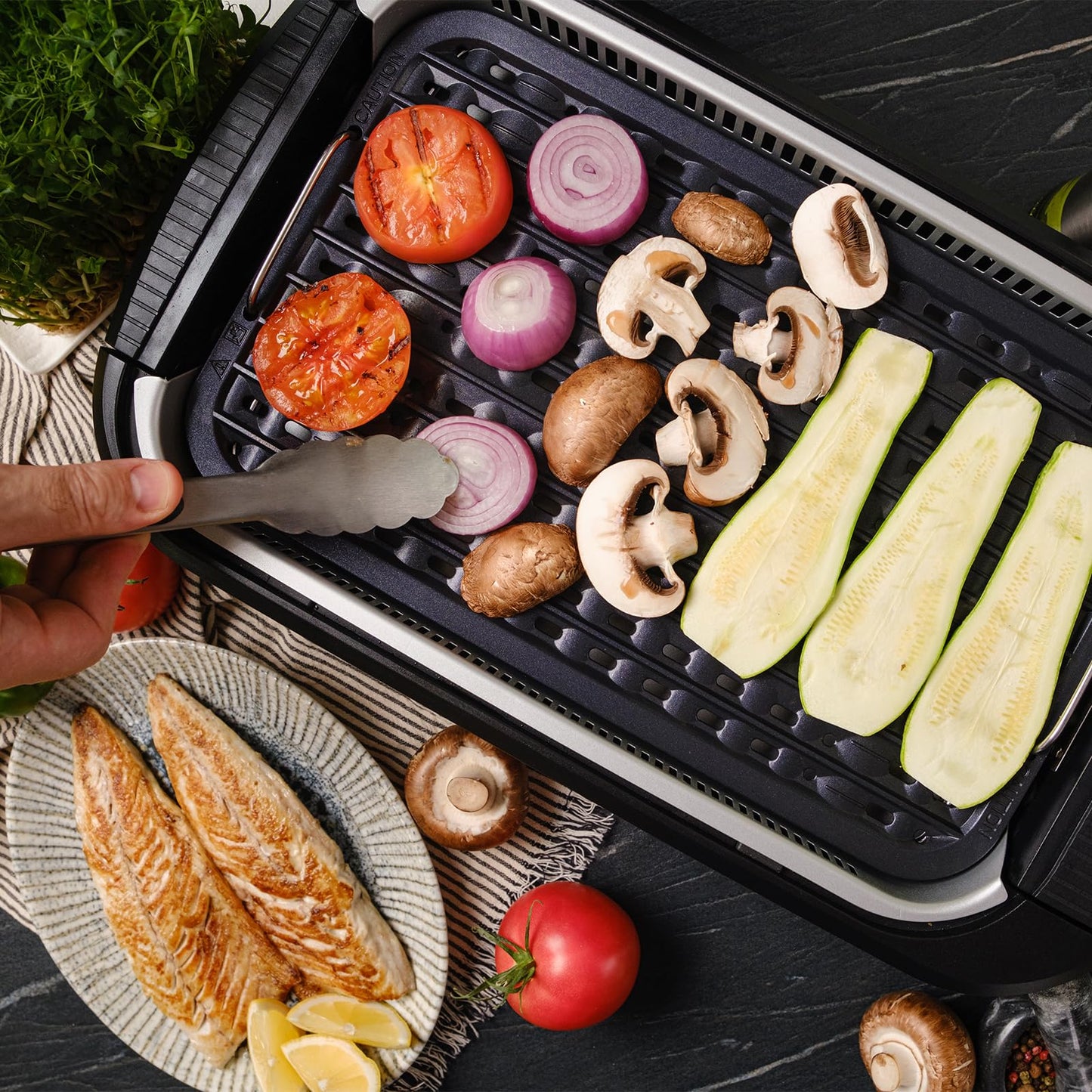 CUSIMAX Tischgrill 1500W – Elektrogrill mit Deckel, Antihaft Grill- & Griddleplatte, Thermostat, Indoor rauchfrei